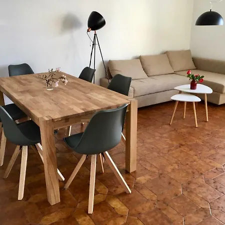 Casa Micheroli Parterre * Gordola